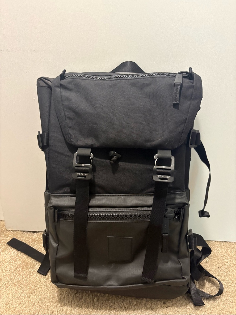 Topo Designs Rover Pack Premium - Picture 3 of 11